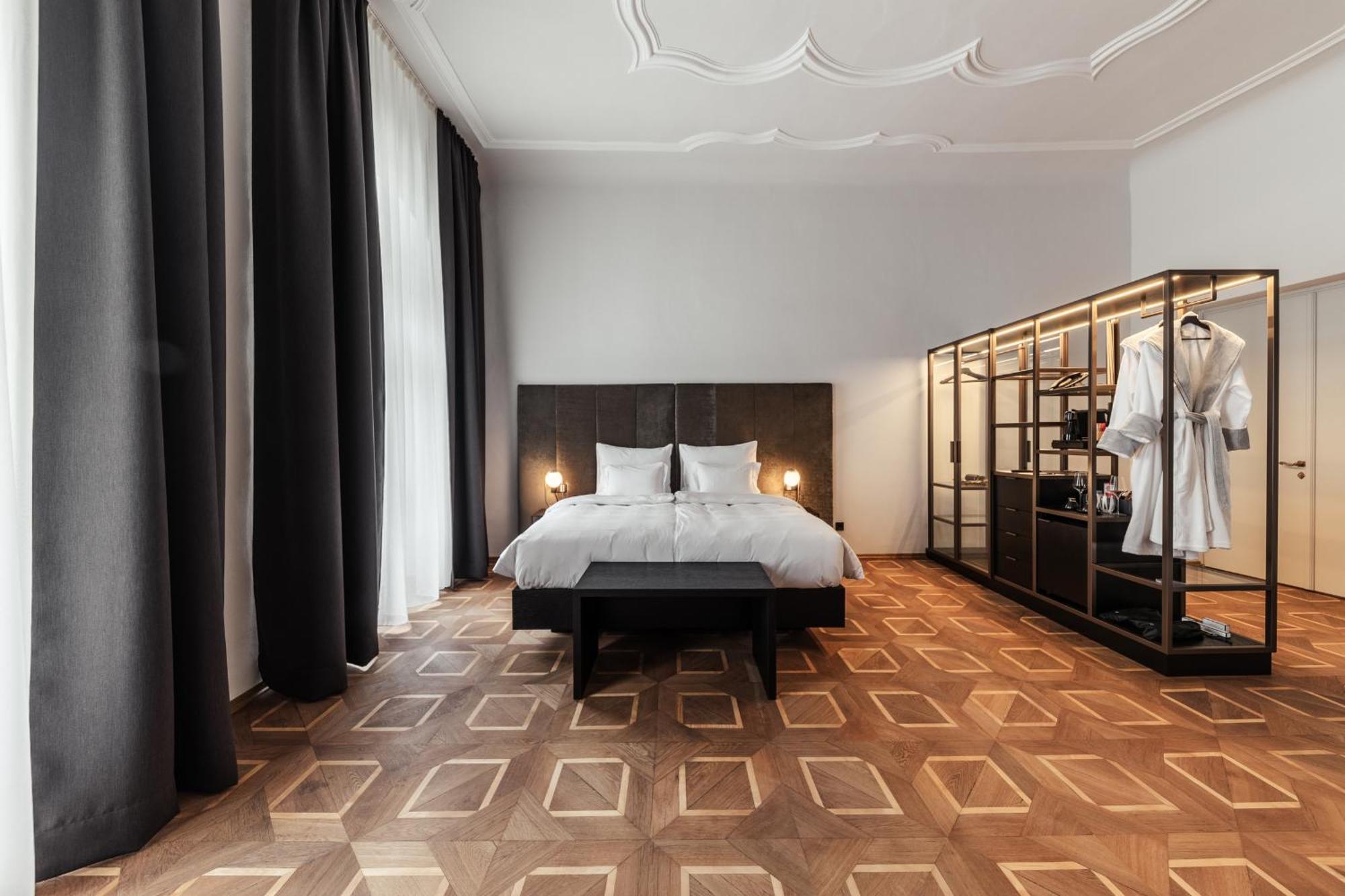 Meta Suites Historic City Living Bolzano Kültér fotó