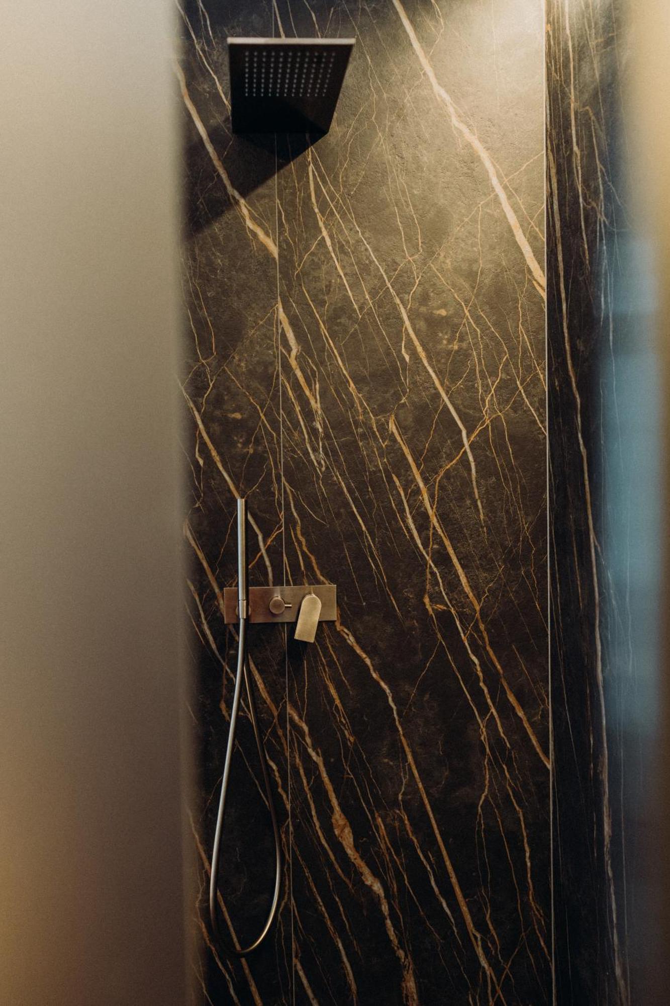 Meta Suites Historic City Living Bolzano Kültér fotó